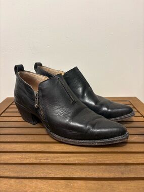 FRYE - Sacha Moto Shootie leather ankle boots